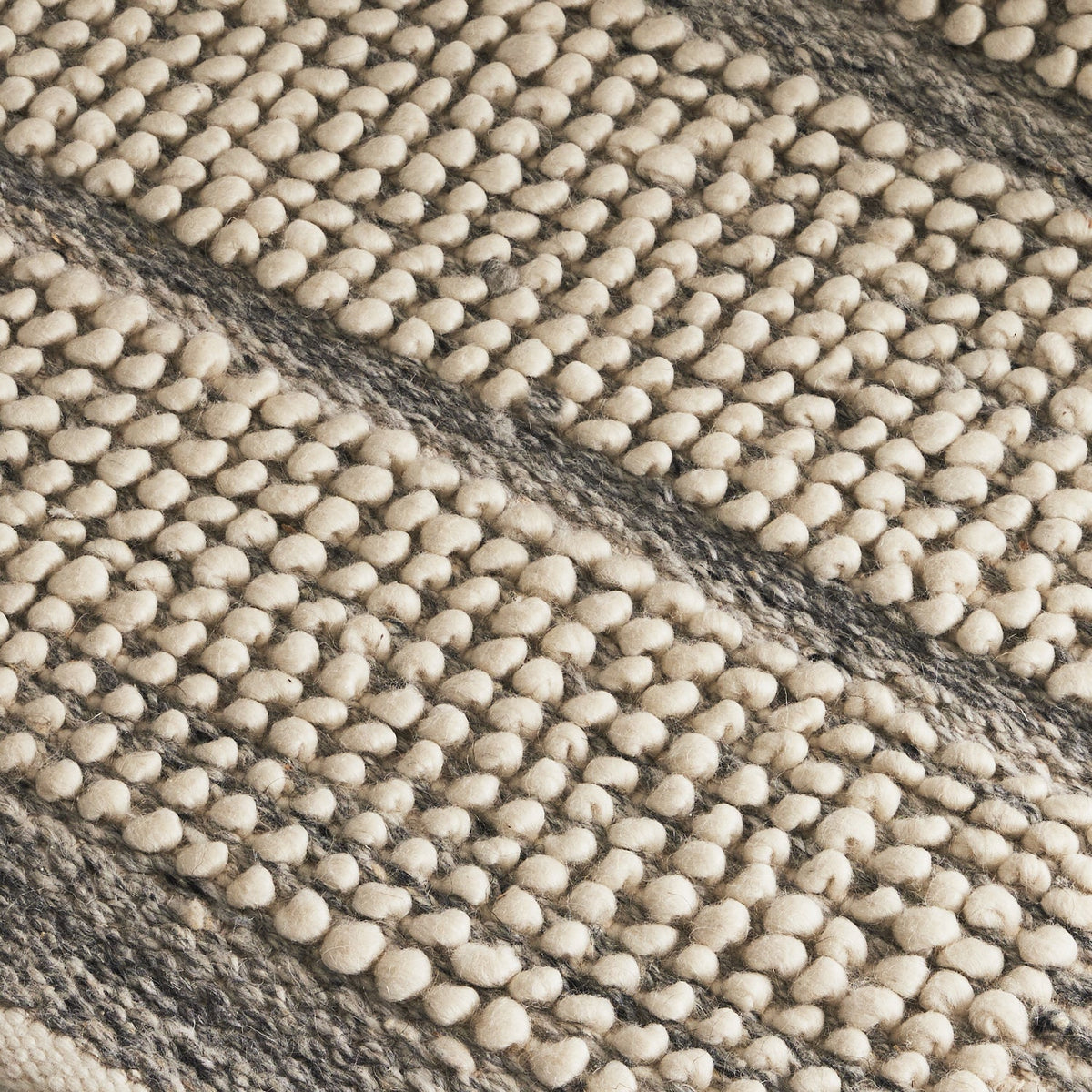 Albany Ivory Grey Wool Rug | Rug texture and styling detail