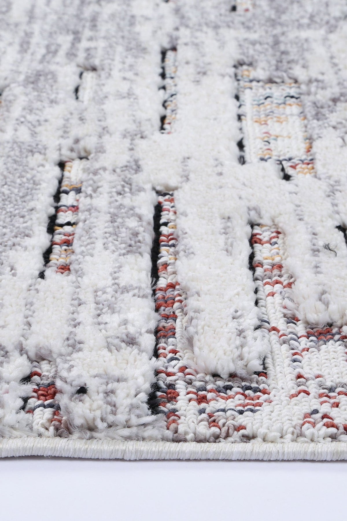Bilbao Nima Rust Rug — rug detail