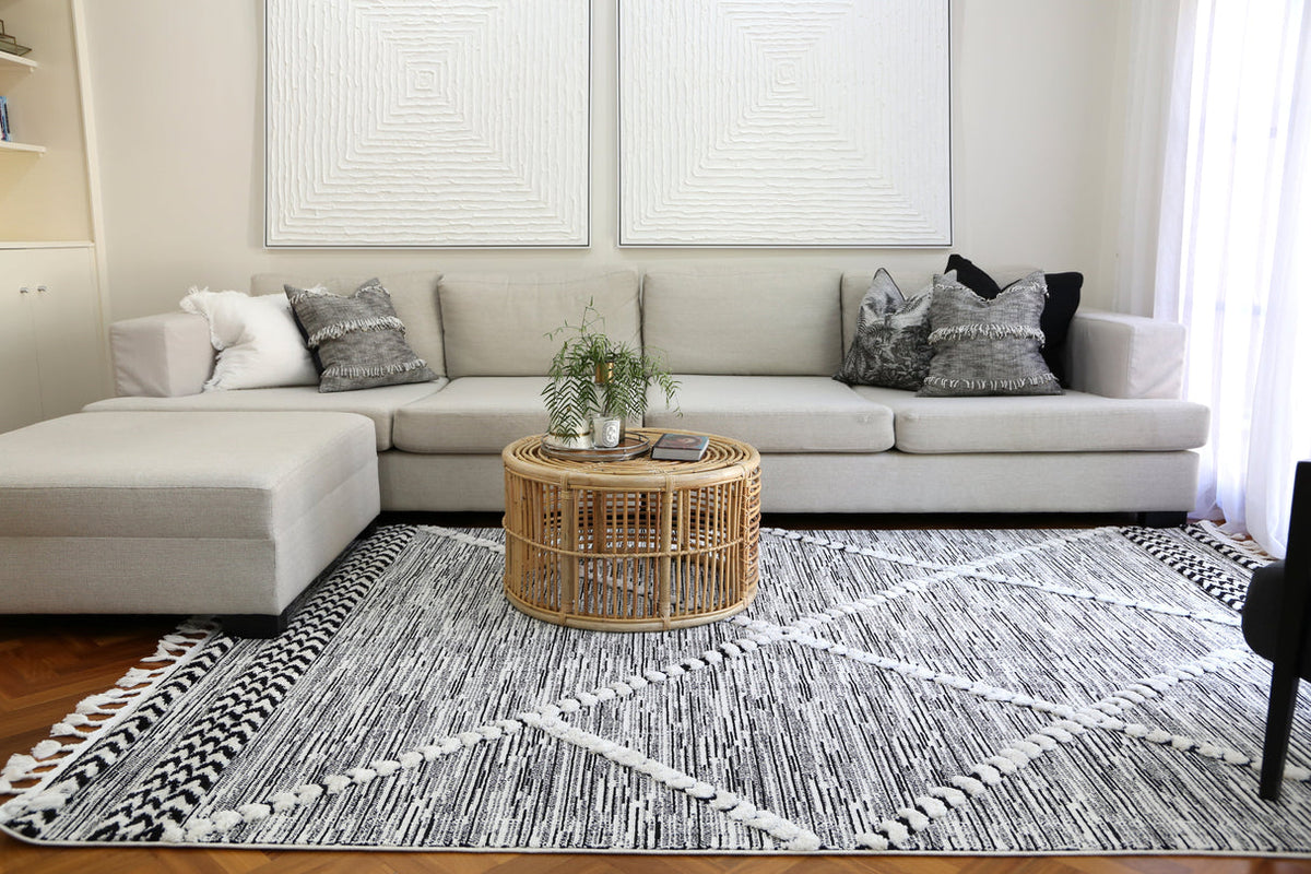 Bilbao Annabelle Anthracite Rug — close-up of texture