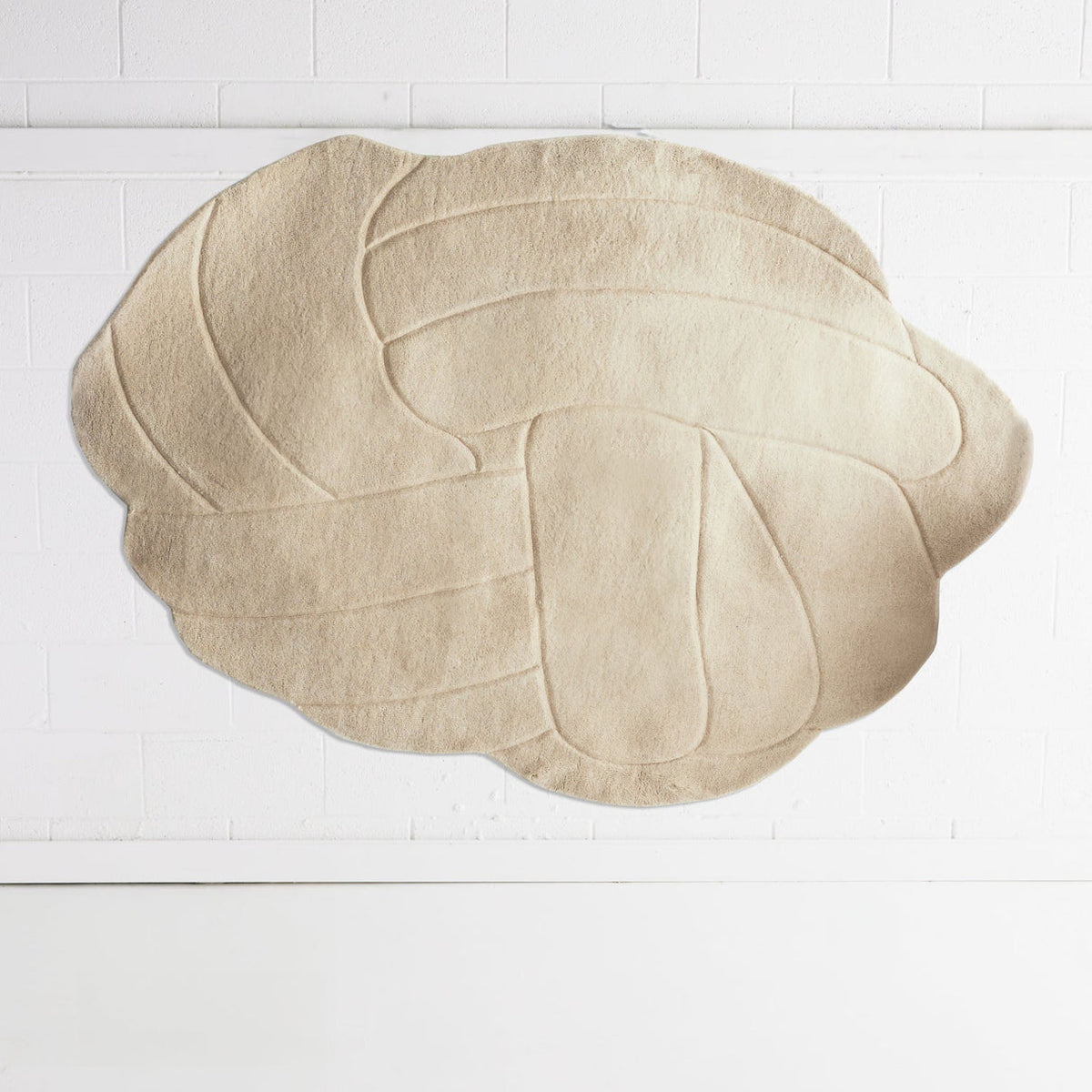 Coral Irregular Wool Rug – Ivory colour, detail 2