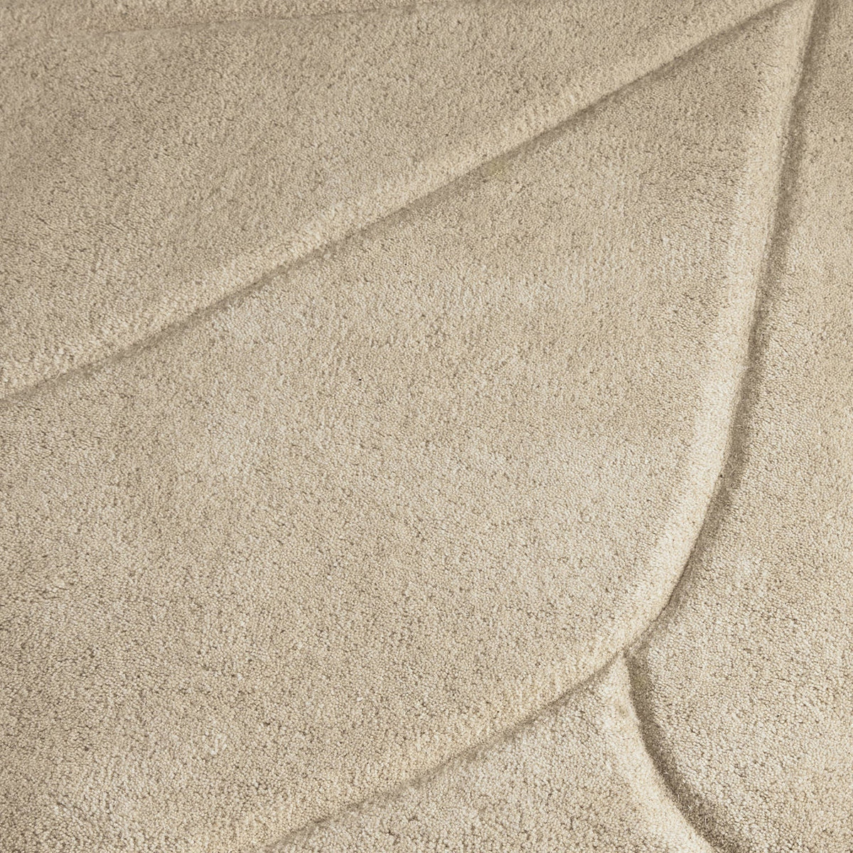 Coral Irregular Wool Rug – additional gallery photo 3
