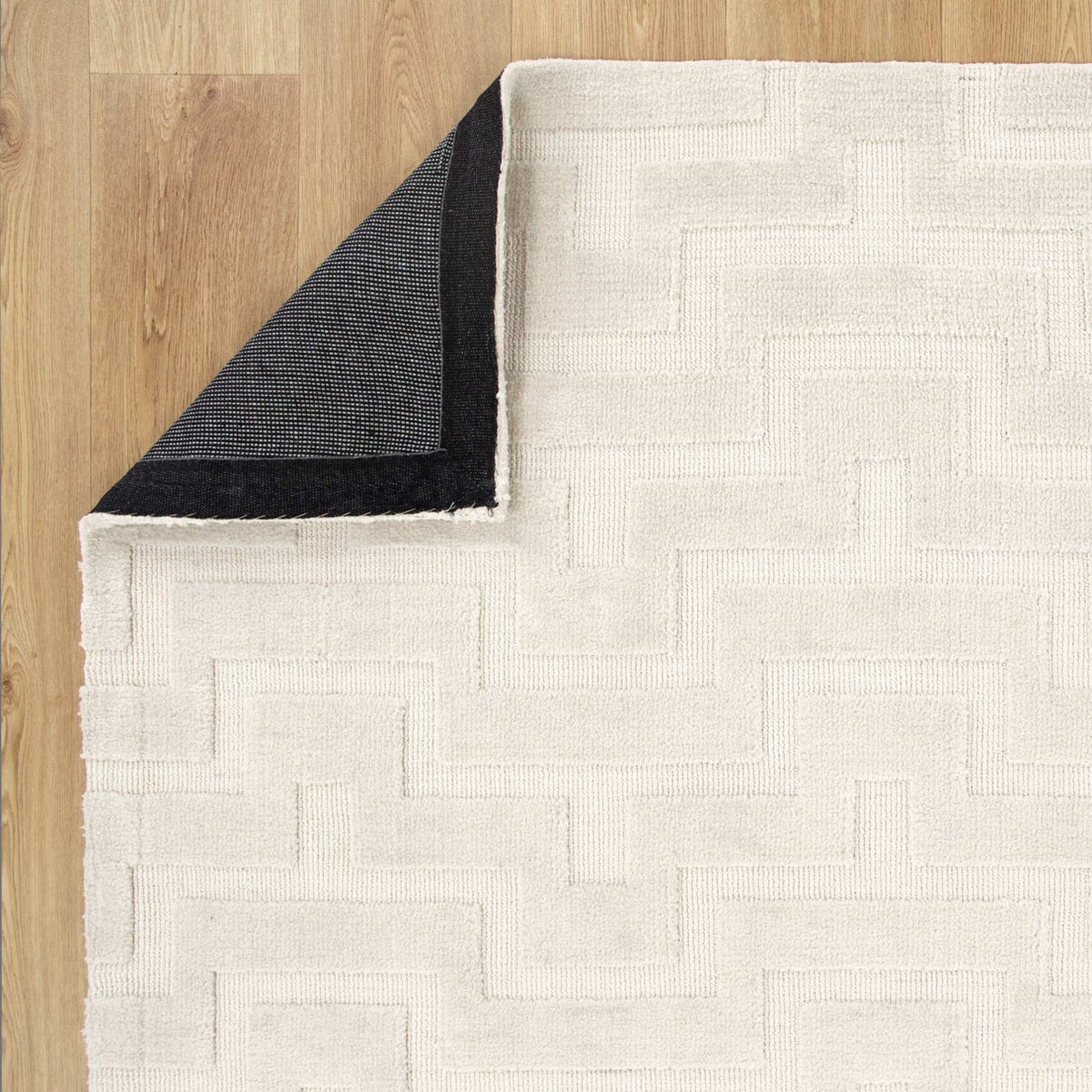 Kendra Pyra Rug Ivory – additional gallery photo 4
