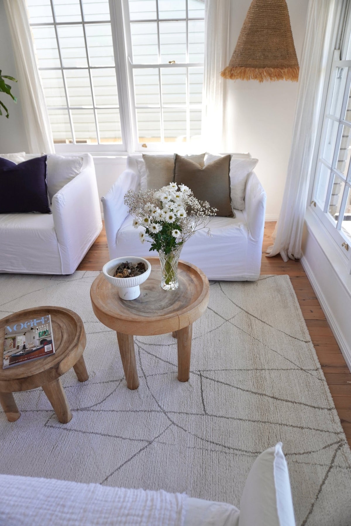 Loki Curves Cream Rug – rug texture