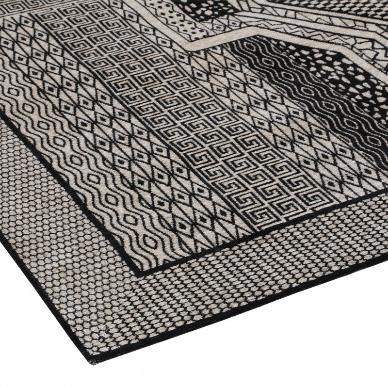 Agata Handloomed Rug | Rug texture and styling detail