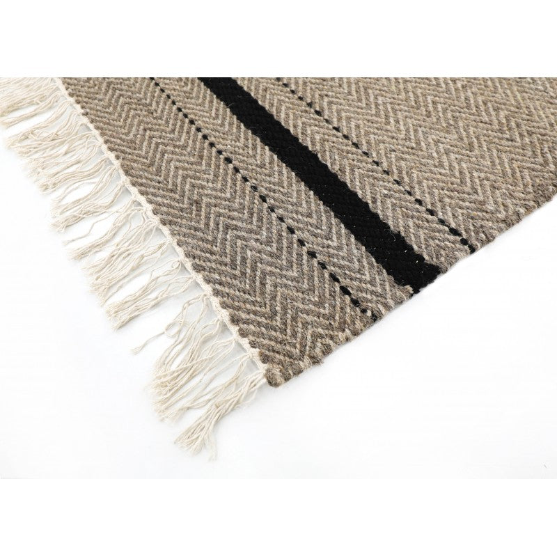 Alfie Flat Weave Rug | Rug texture and styling detail